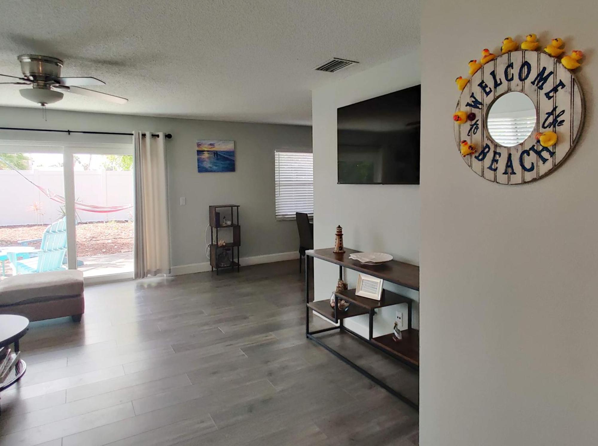 Paradise Beach Oasis Indialantic Room photo