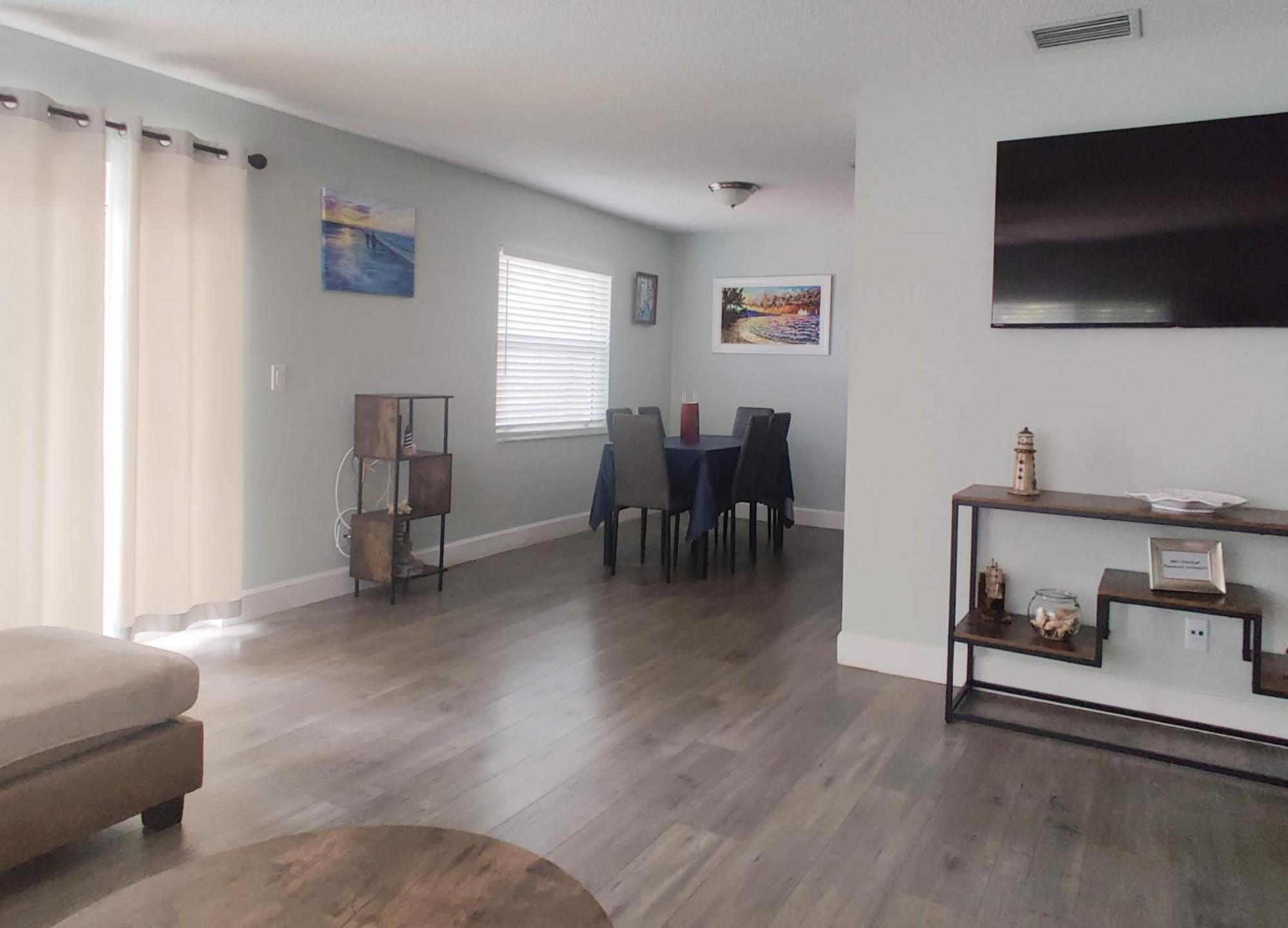 Paradise Beach Oasis Indialantic Room photo